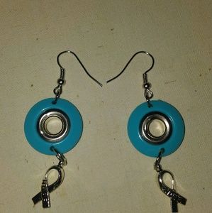 NWOT Pierced Earrings